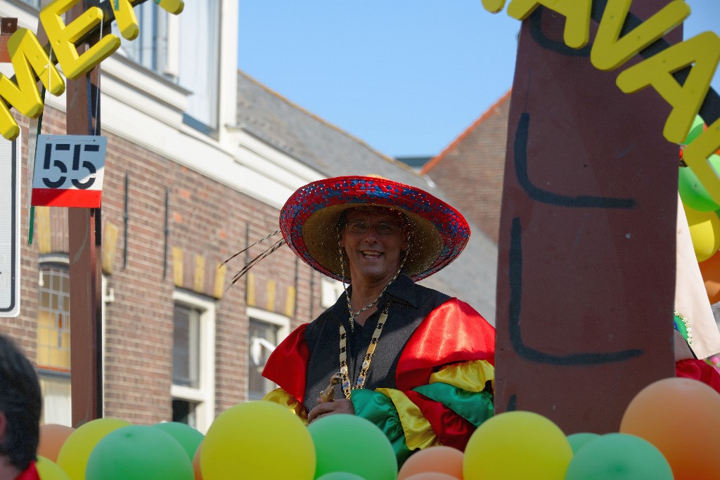 ../Images/Zomercarnaval Noordwijkerhout 188.jpg